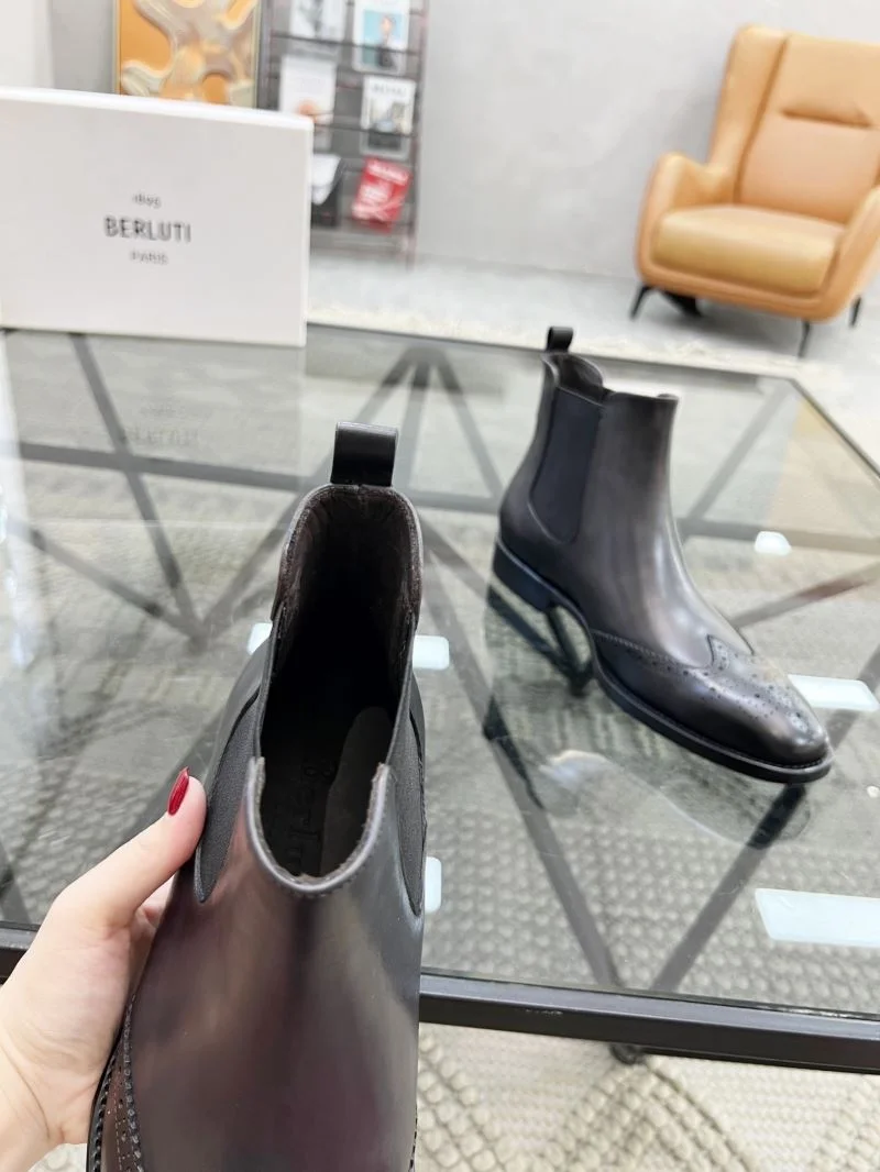 Versatile Berluti Boots 5306