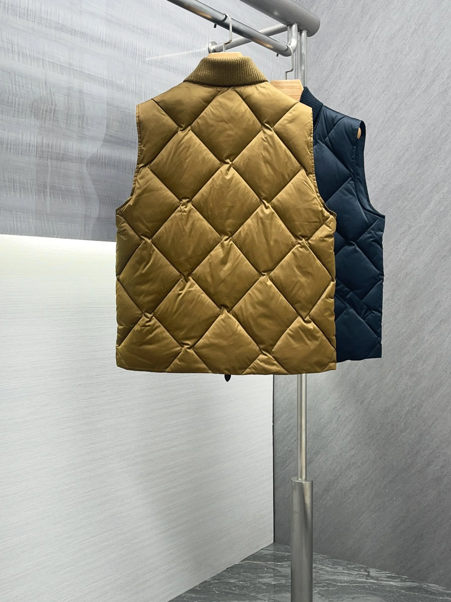 Affordable Berluti Down Jackets 165102