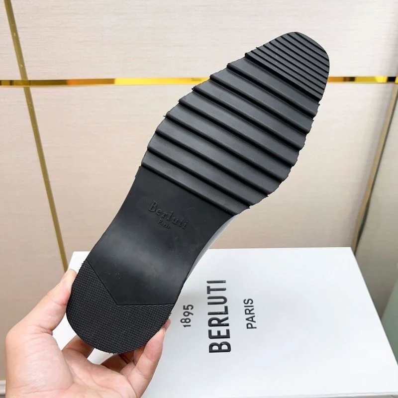 Berluti Shoes Stretchable 14904