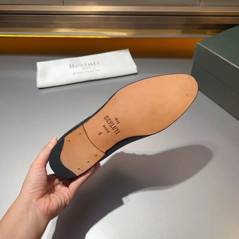 Compact Berluti Shoes 14844