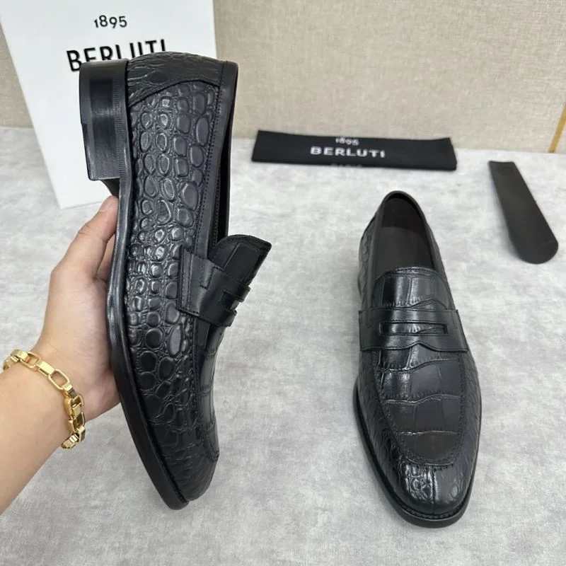 Berluti Shoes Sleek 14832