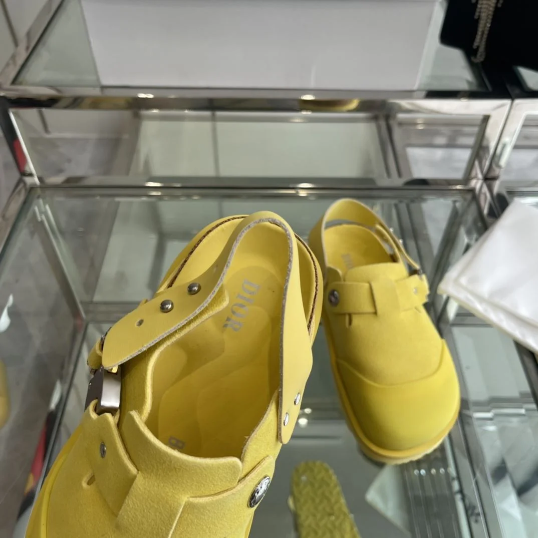Refined Birkenstock Sandals 8325