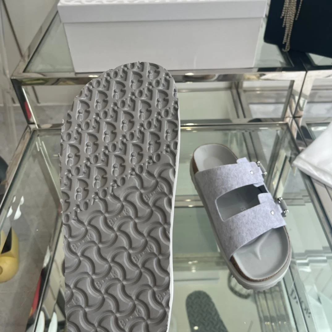Sustainable Birkenstock Sandals 8353