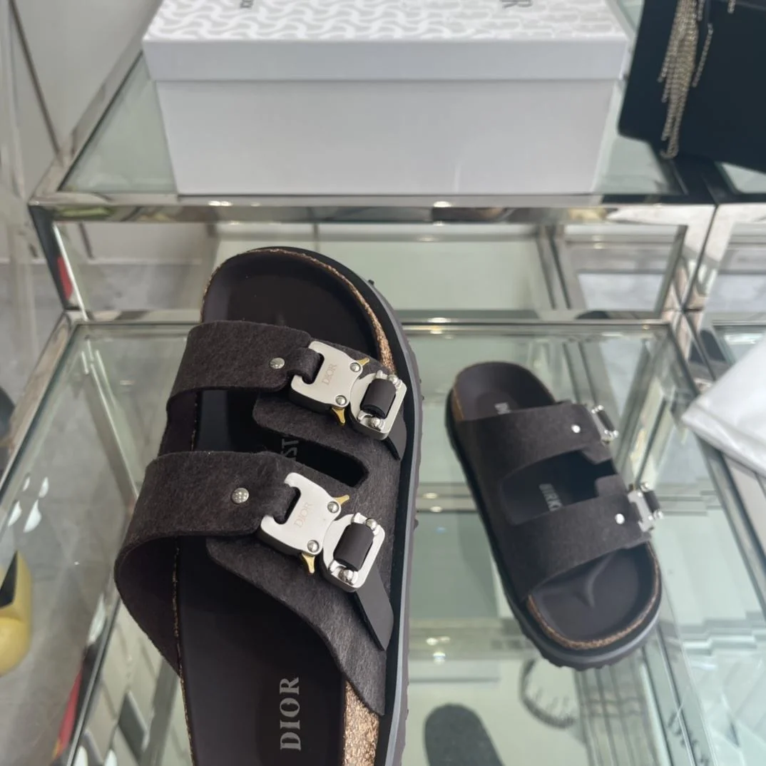 Birkenstock Sandals Fashionable 8339