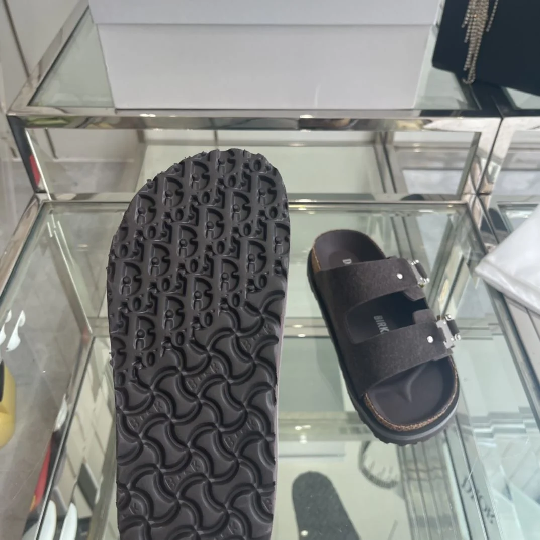 Birkenstock Sandals Fashionable 8339