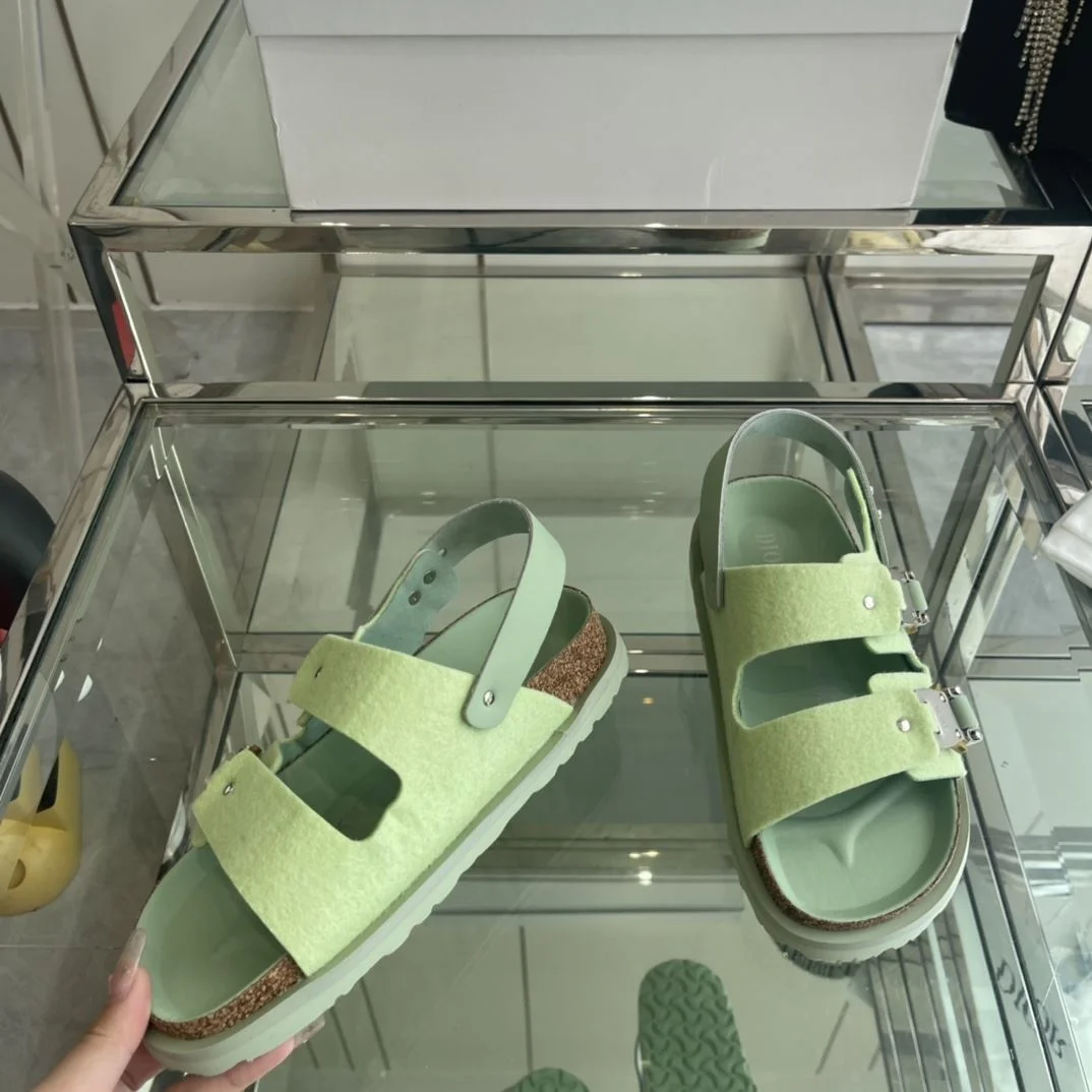 UrbanChic Birkenstock Sandals 8332