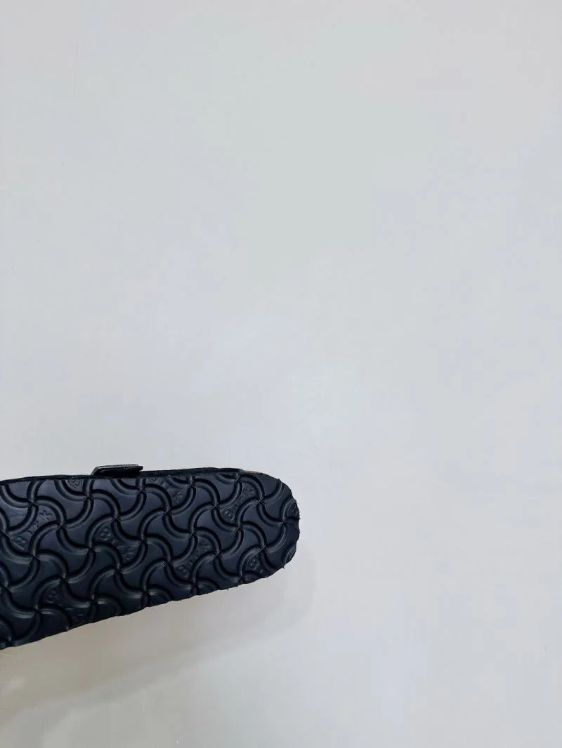 Modern Birkenstock Sandals 10498