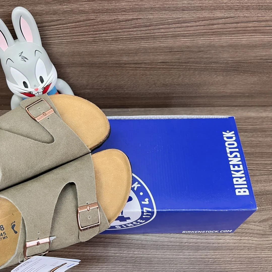 Classic Birkenstock Sandals 6792