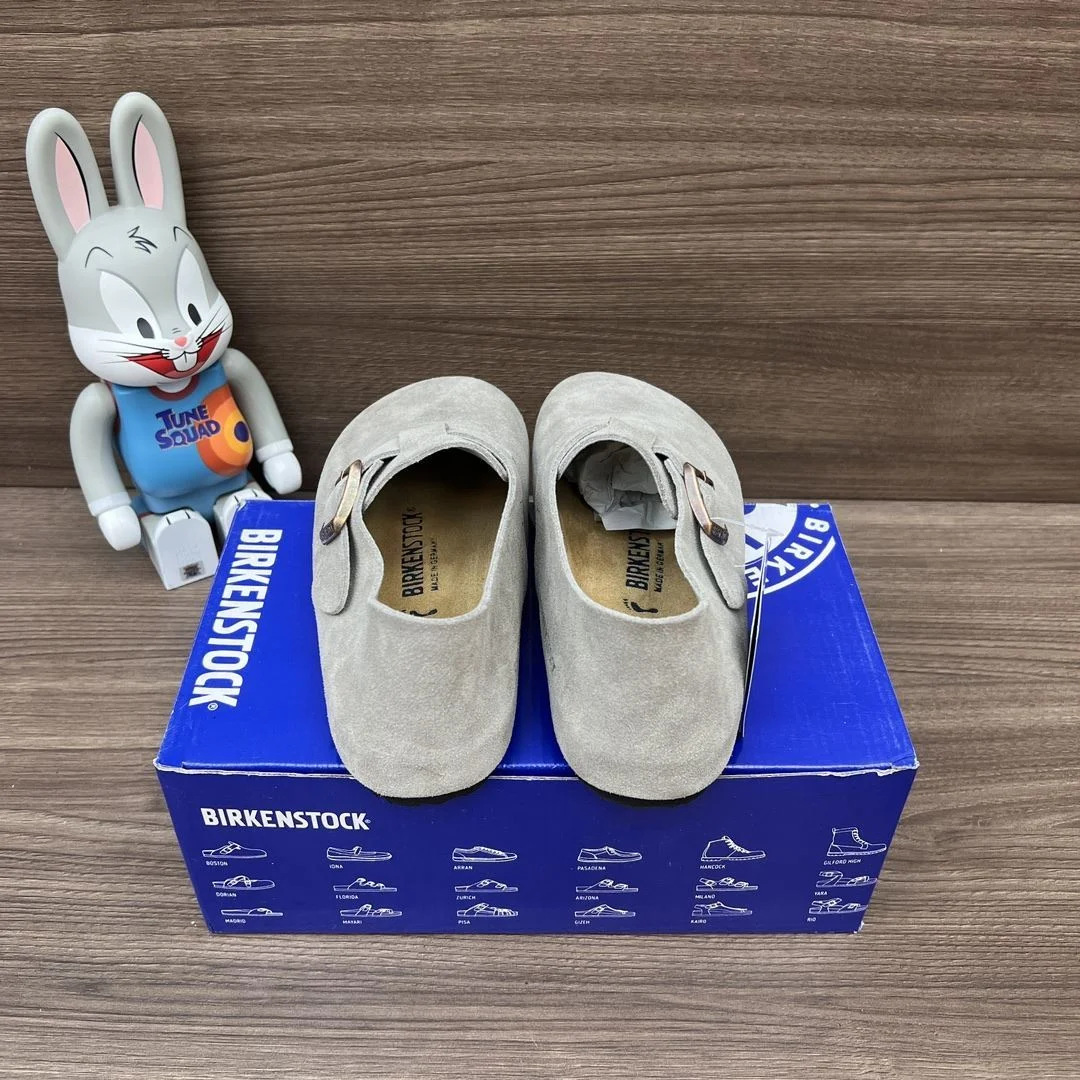 Birkenstock Shoes Timeless 6810