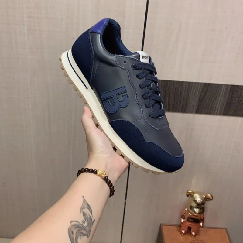 Boss Shoes MoistureWicking 5226
