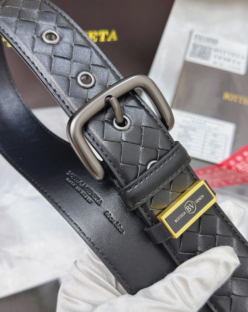 Sporty Bottega Veneta Belts 282979