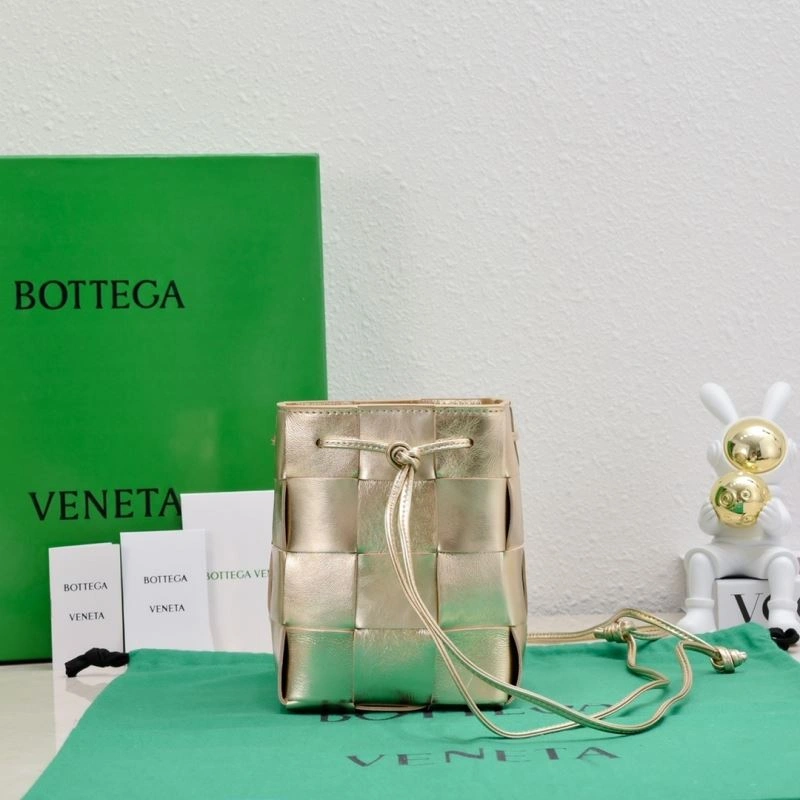 GoAnywhere Bottega Veneta Bucket Bags 67873