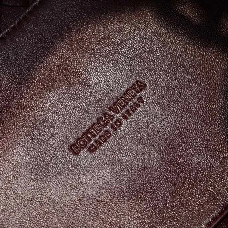 Bottega Veneta Bucket Bags Trendsetting 51957