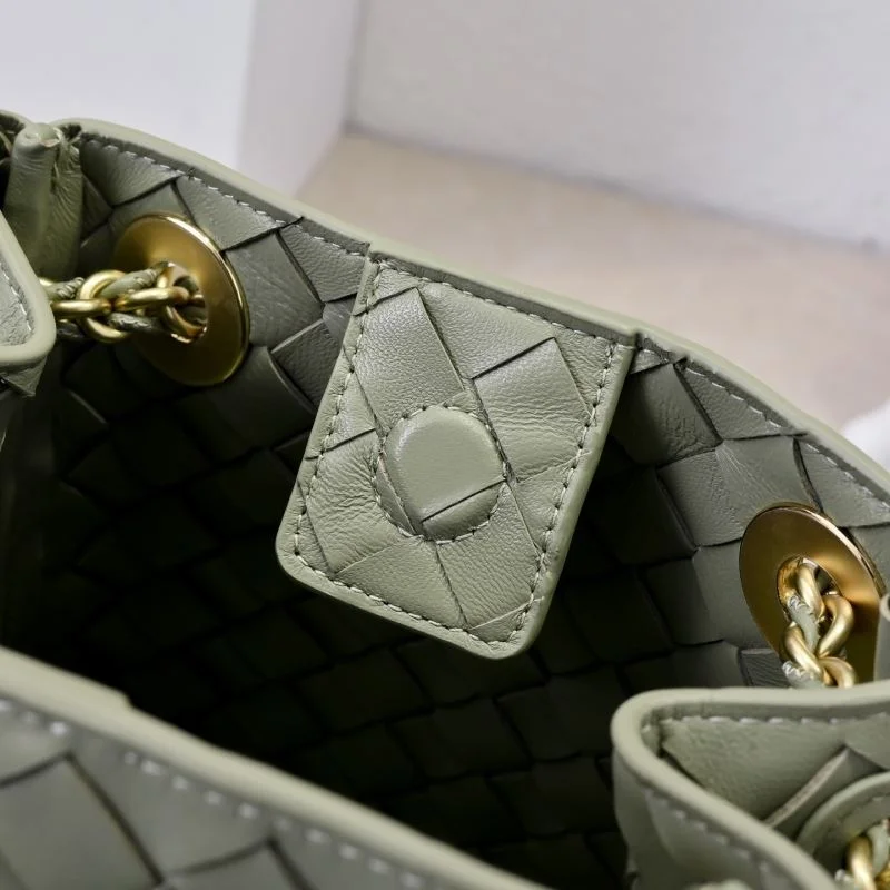 Premium Bottega Veneta Bucket Bags 52009