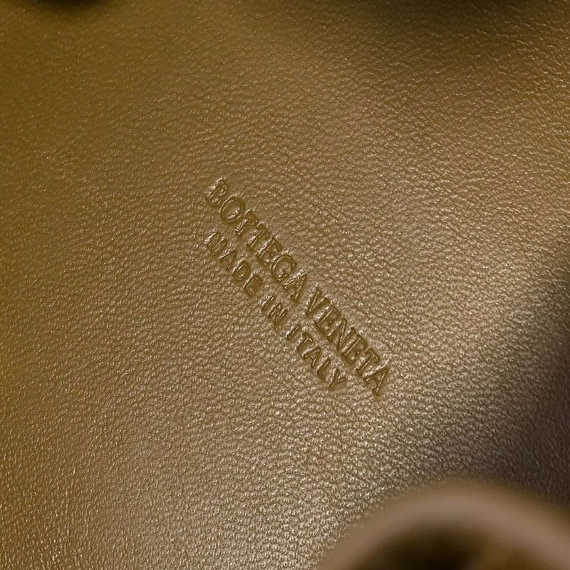 Breathable Bottega Veneta Bucket Bags 51956