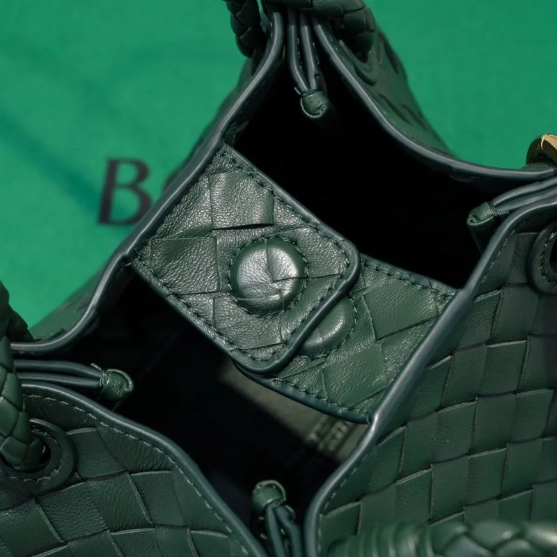 Bottega Veneta Bucket Bags AllSeason 51953