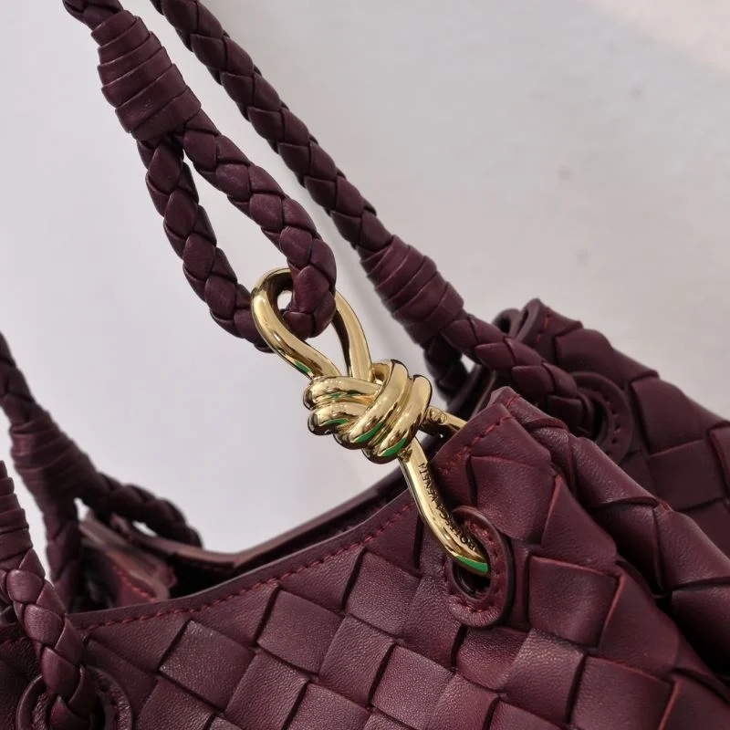 Sustainable Bottega Veneta Bucket Bags 51952