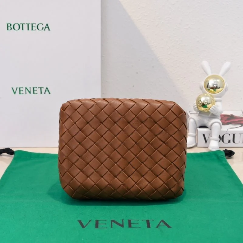 Bottega Veneta Bucket Bags Breathable 51951