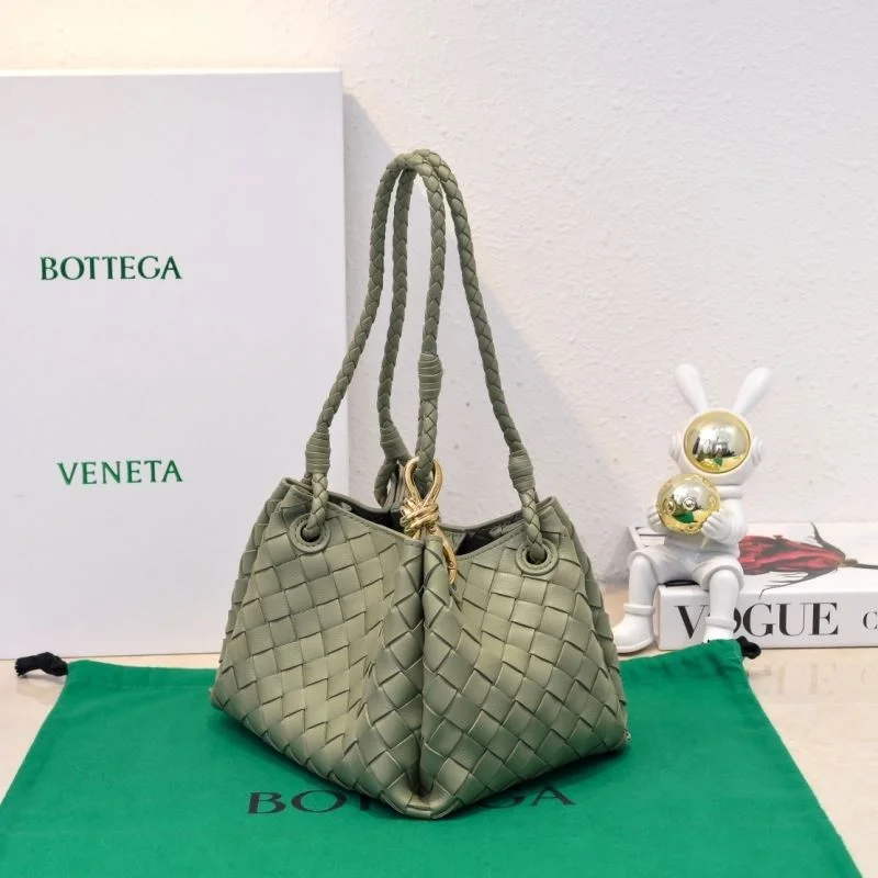 Trendy Bottega Veneta Bucket Bags 51995