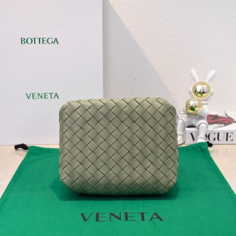 Trendy Bottega Veneta Bucket Bags 51995
