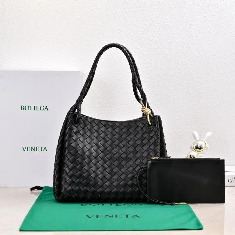 Sleek Bottega Veneta Bucket Bags 51950