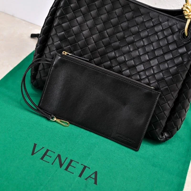 Sleek Bottega Veneta Bucket Bags 51950