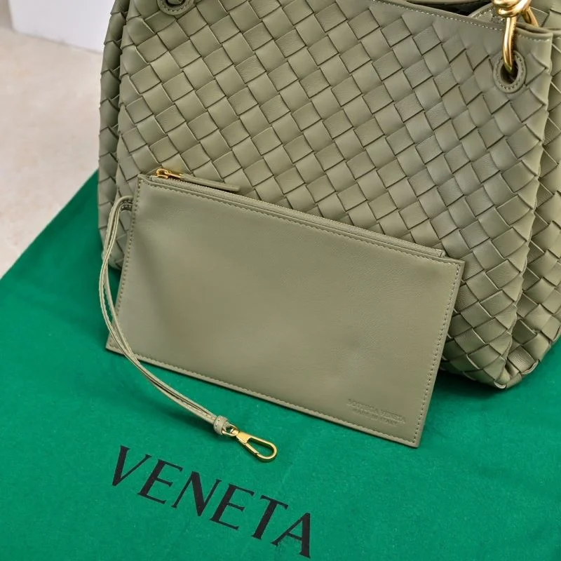 Bottega Veneta Bucket Bags Tailored 51946