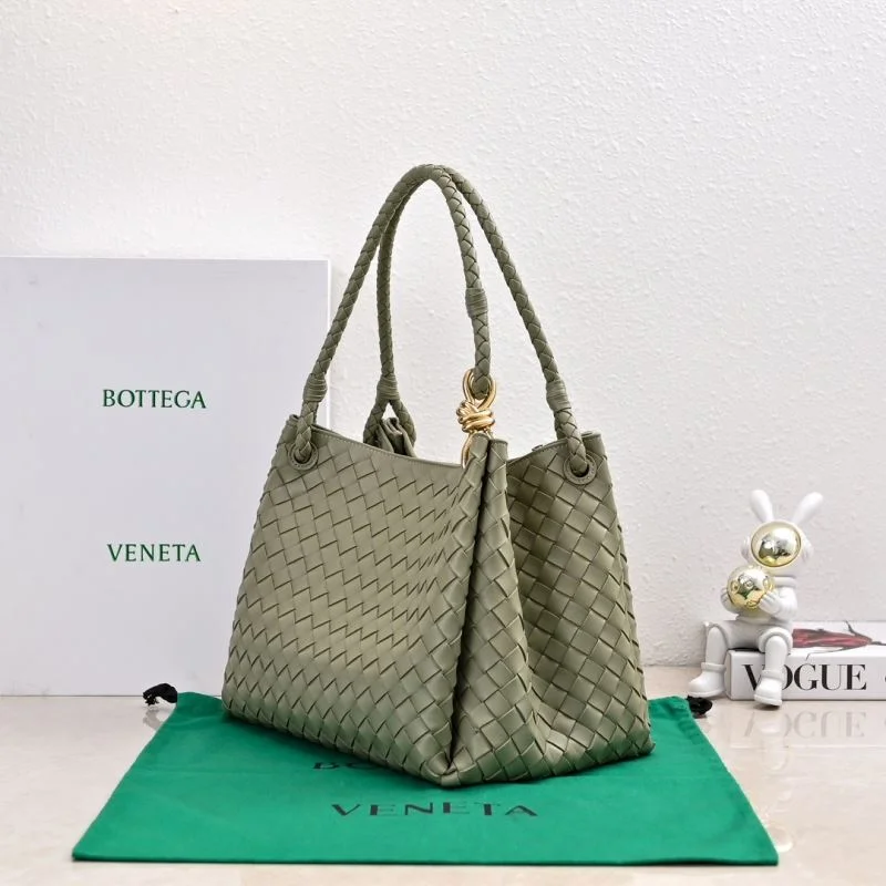 Bottega Veneta Bucket Bags Tailored 51946