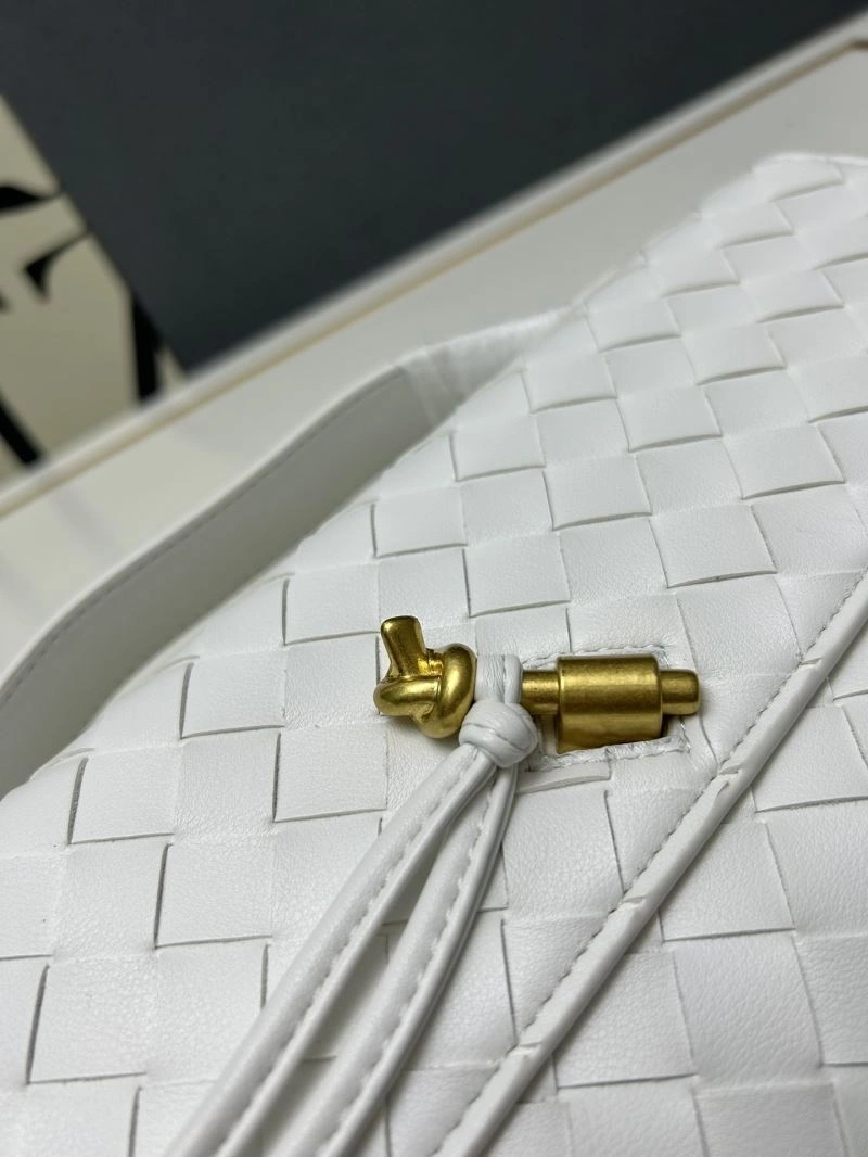 Timeless Bottega Veneta Clutch Bags 84753