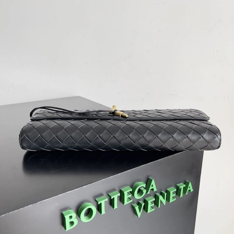 Seasonal Bottega Veneta Clutch Bags 67829
