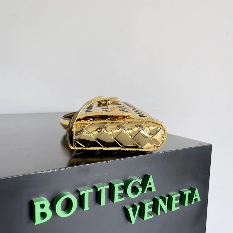 WaterResistant Bottega Veneta Clutch Bags 67909