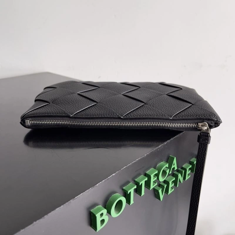 FashionForward Bottega Veneta Clutch Bags 67258