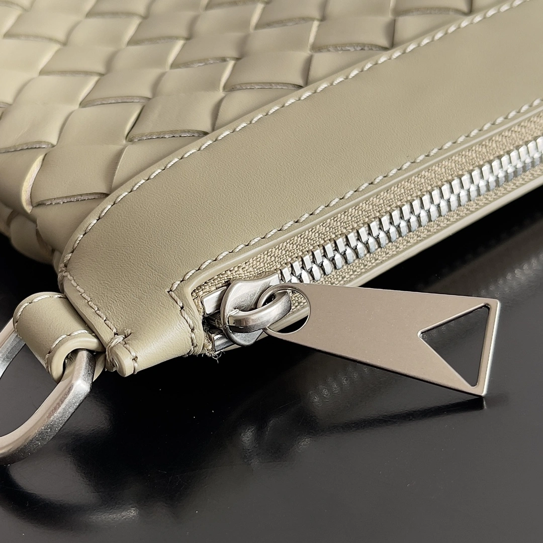 Bottega Veneta Clutch Bags EyeCatching 67761