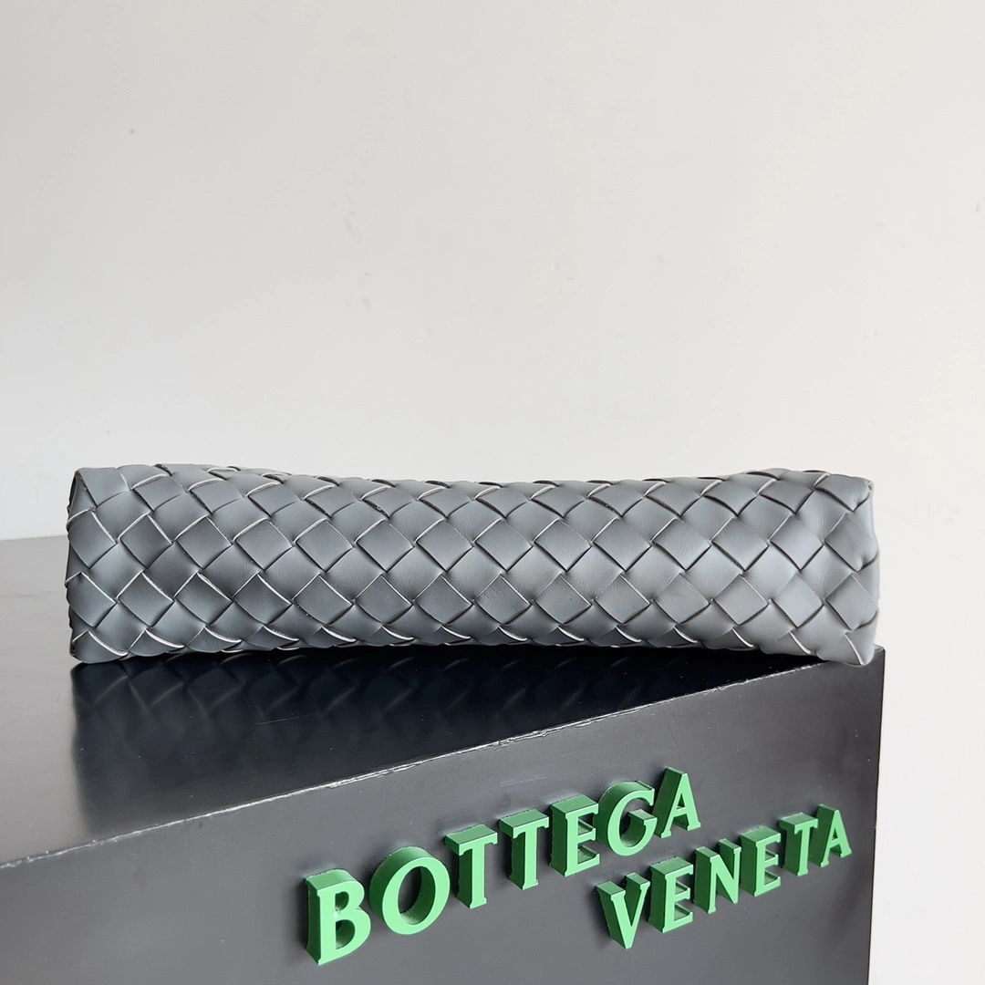 Snug Bottega Veneta Clutch Bags 67759