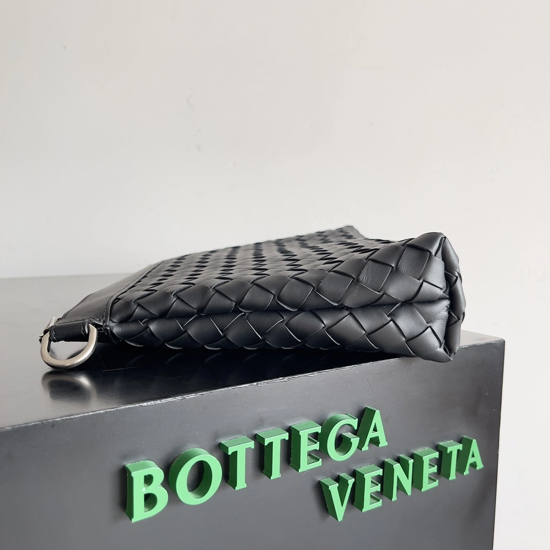 Bottega Veneta Clutch Bags EyeCatching 67764