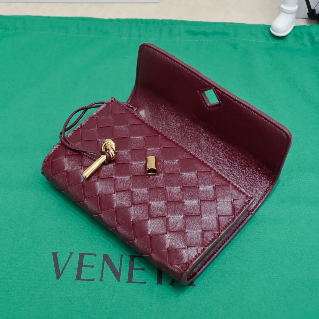 Bottega Veneta Clutch Bags TravelReady 67747