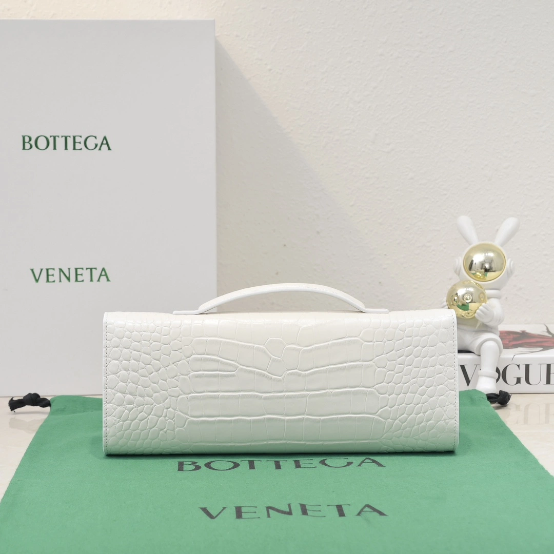 Cozy Bottega Veneta Clutch Bags 67741