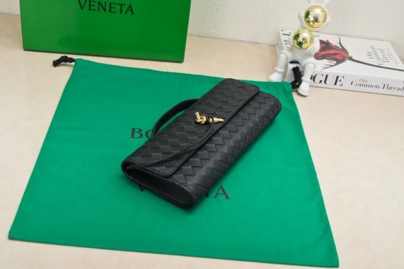 Popular Bottega Veneta Clutch Bags 51976