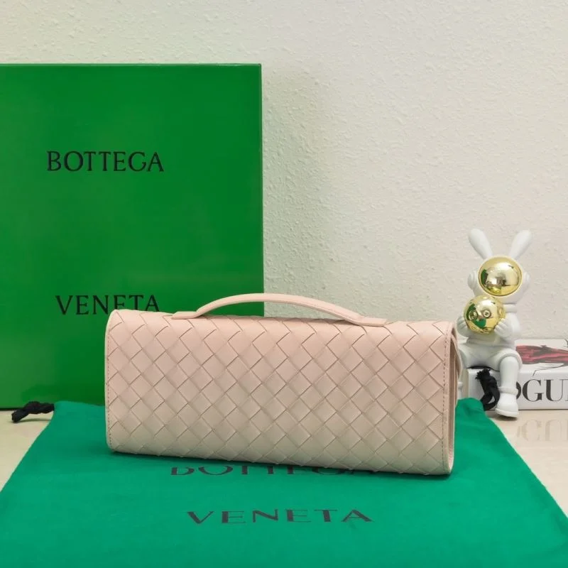 Vibrant Bottega Veneta Clutch Bags 51970