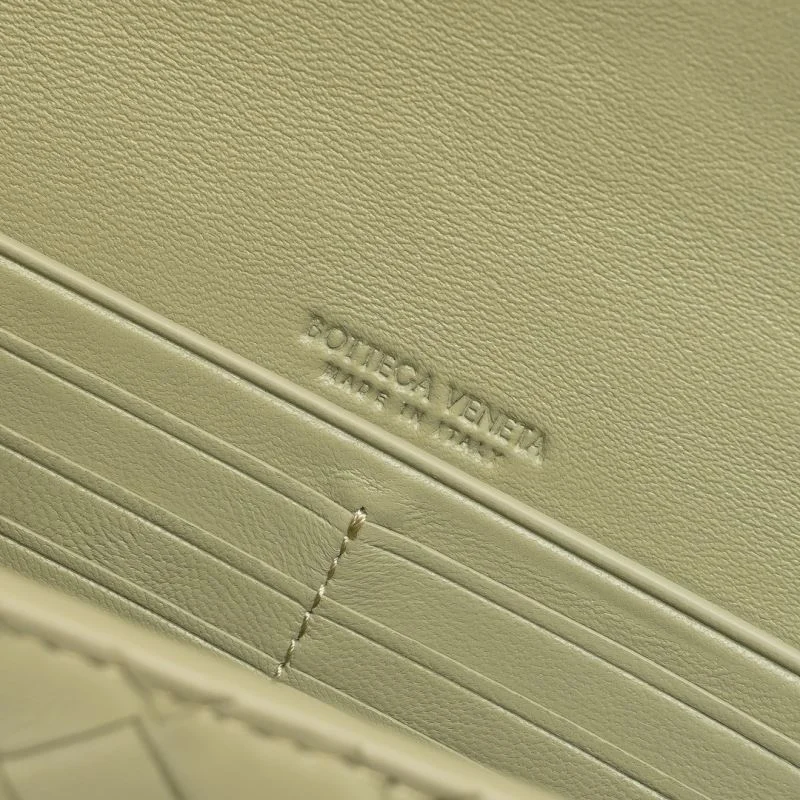 Bottega Veneta Clutch Bags Breathable 51931