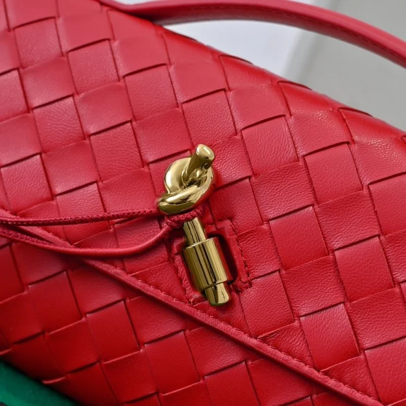 Efficient Bottega Veneta Clutch Bags 51936