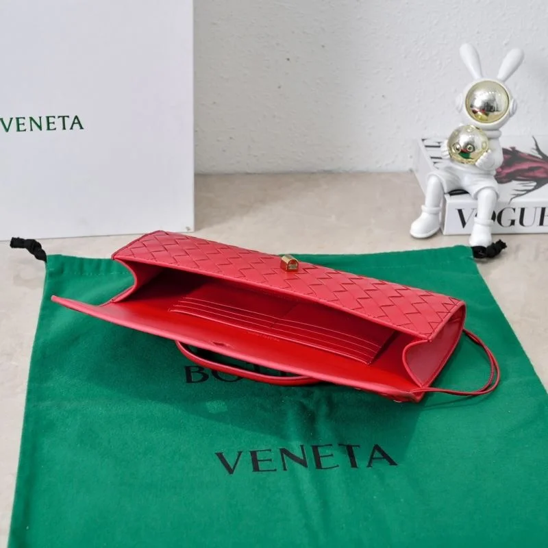 Efficient Bottega Veneta Clutch Bags 51936