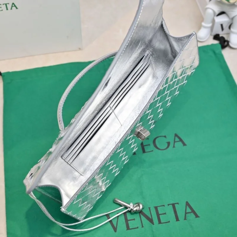 Bottega Veneta Clutch Bags ModernLook 51935