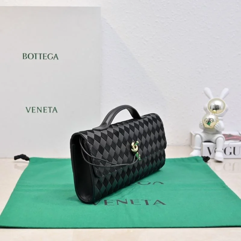 Bottega Veneta Clutch Bags MultiPurpose 51968