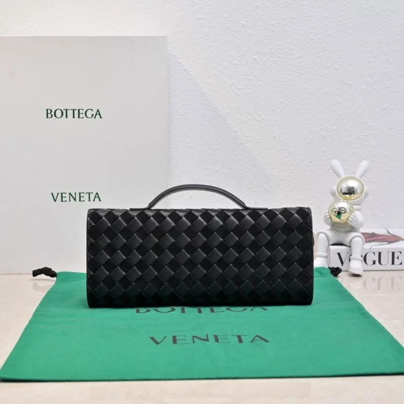 Bottega Veneta Clutch Bags MultiPurpose 51968
