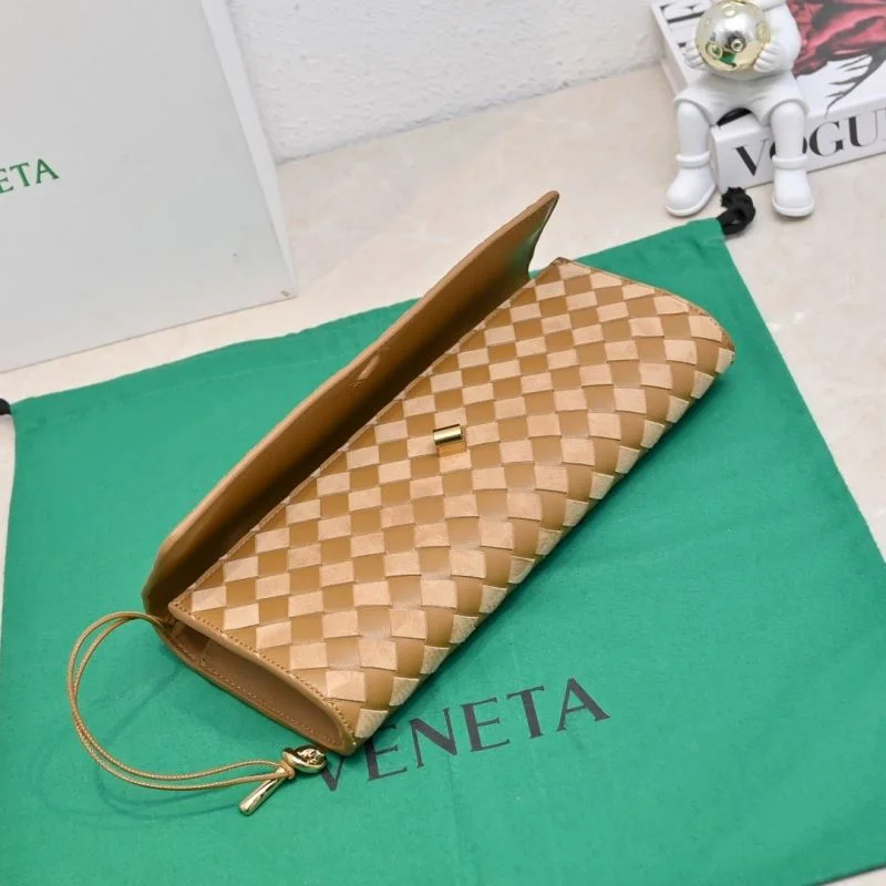 TimelessDesign Bottega Veneta Clutch Bags 51923