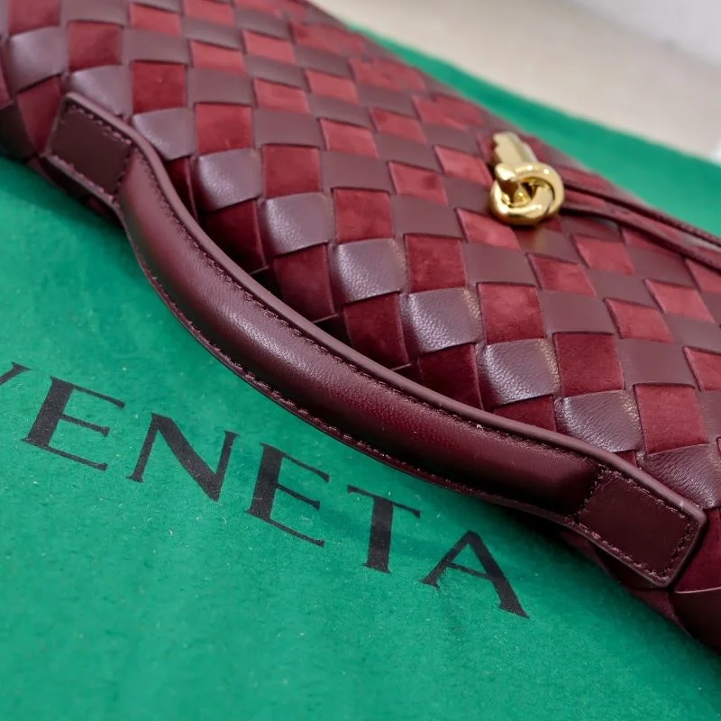 Comfortable Bottega Veneta Clutch Bags 51969