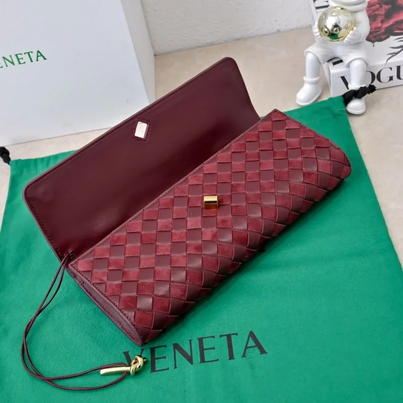 Comfortable Bottega Veneta Clutch Bags 51969