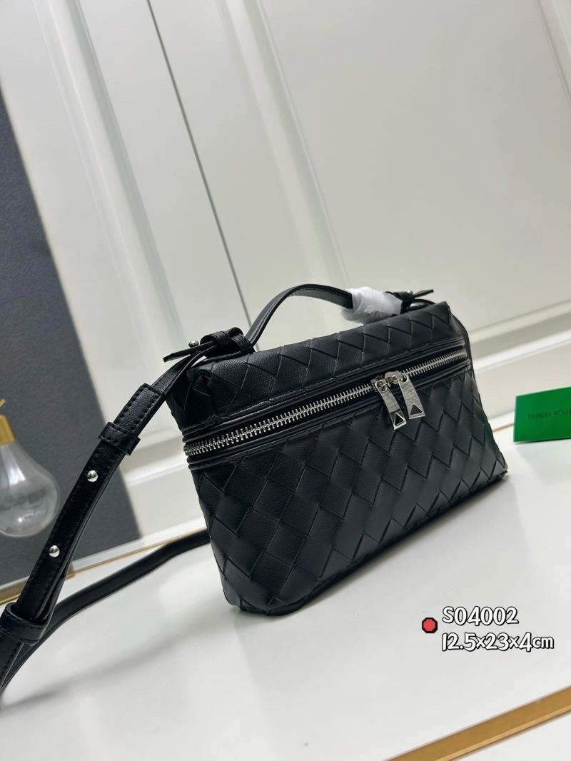 Minimalist Bottega Veneta Cosmetic Bags 84742