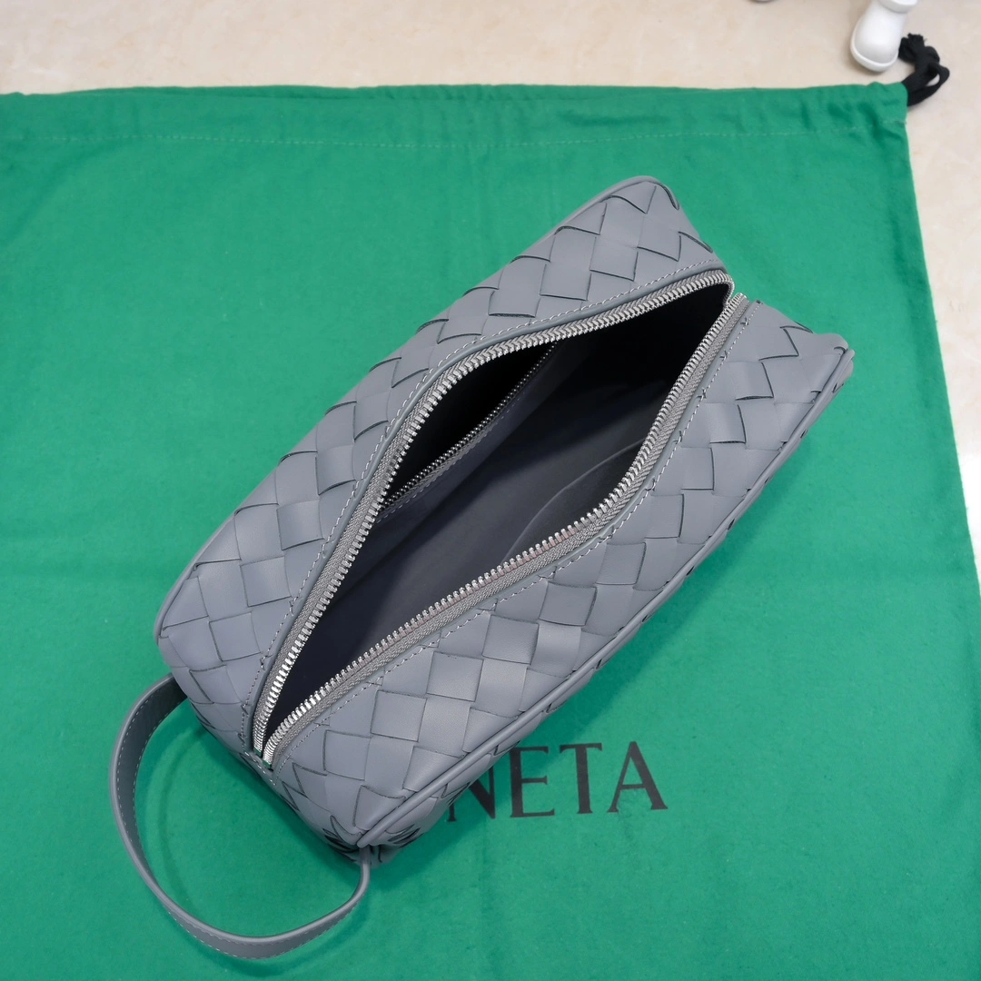 Cozy Bottega Veneta Cosmetic Bags 67740